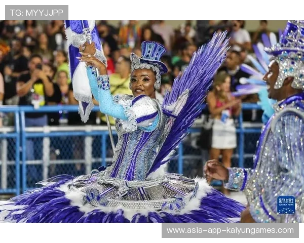 巴西主场桑巴攻势凶猛:足球狂潮点燃南美激情 巴西主场桑巴攻势凶猛:足球狂潮点燃南美激情