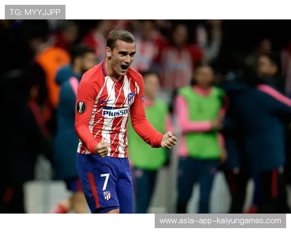 格里马尔多任意球双响掀风波，巴萨遗珠去向引发关注，巴萨引进格里兹曼