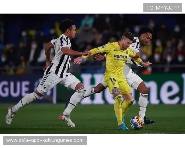 欧冠综述:尤文虎落平阳,大黄蜂稳健做生意,尤文官宣