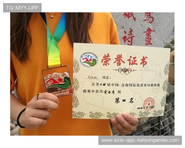 世界游泳俱乐部老将导师制成果显现带动学员成长，国际游泳教练